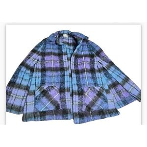 Women 70’s Vintage Scotland Andrew Stewart Mohair Cape Shawl Tartan Nice Colors